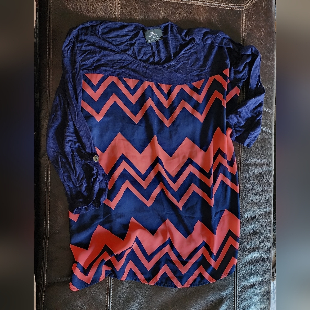 Top size large